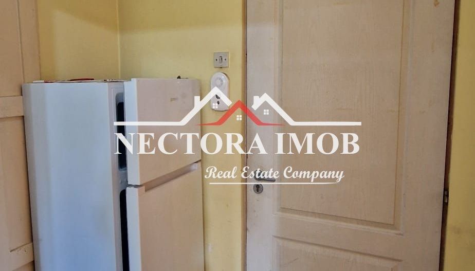 NECTORA IMOB-Garsoniera mare, 28mp+balcon, Etaj 1, Zona Decebal-Dacia - Poză 3