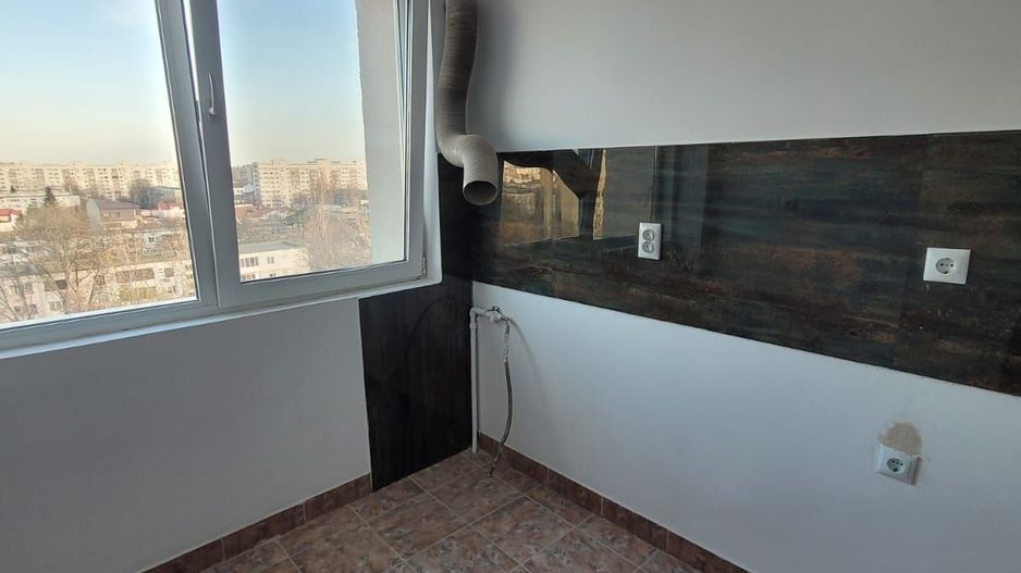 Ocazie! Apartament 2 camere semidecomandat, Gorjului, 51 mp, renovat - Poză 2