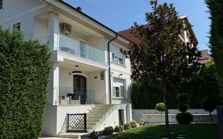 Vilă Lux  Oradea-strada Calimanestilor - Poză 1