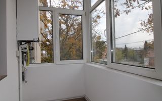 Zona Lunei, 3 camere, centrala proprie. - Poză 18