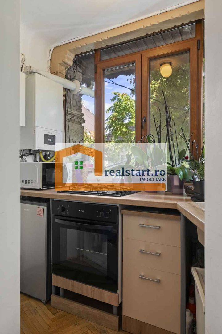 Floreasca - Dorobanti, Birou-Cabinet, apartament in vila, langa Metrou - Poză 7