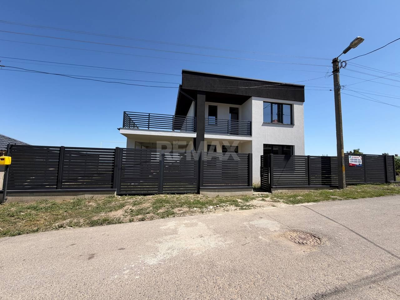Casă, 380 m², Vadul lui Vodă, Centru - Poză 1