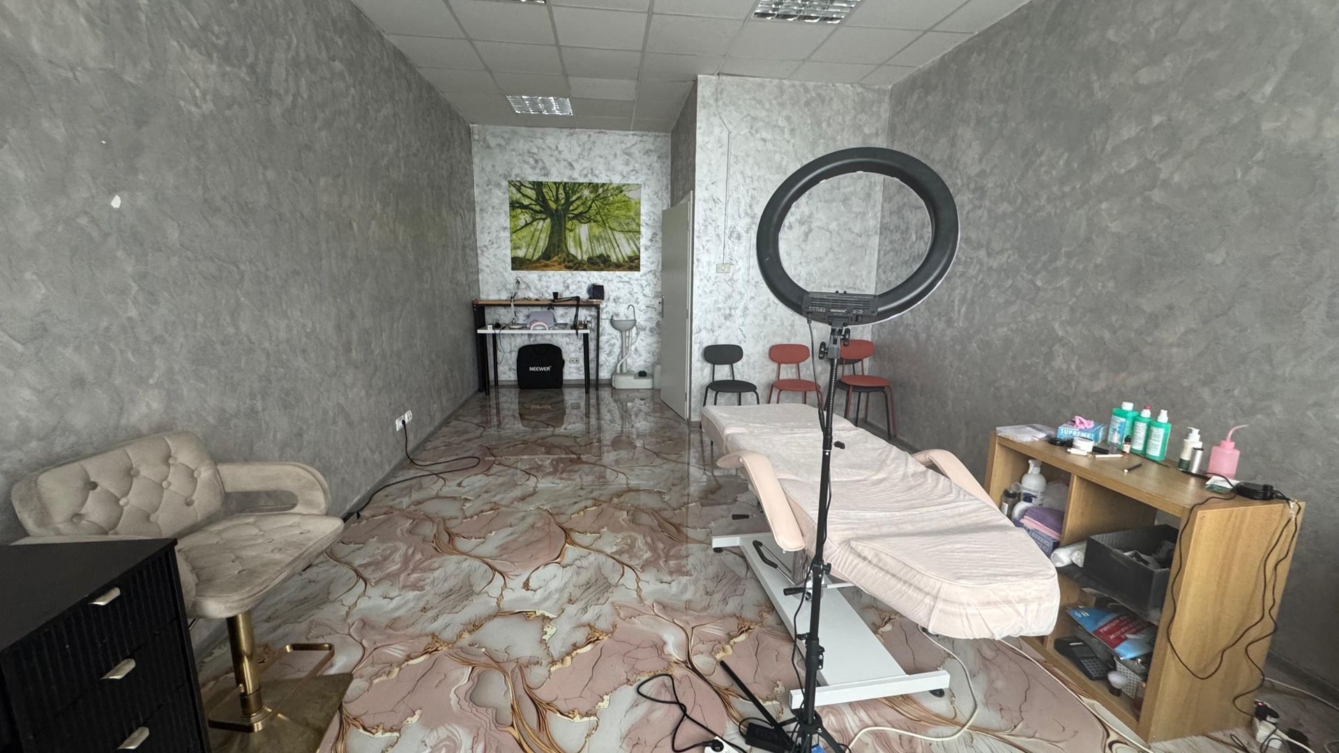 DE VÂNZARE BUSINESS – Salon de Frumusețe Complet Funcțional | 220 mp - Poză 10