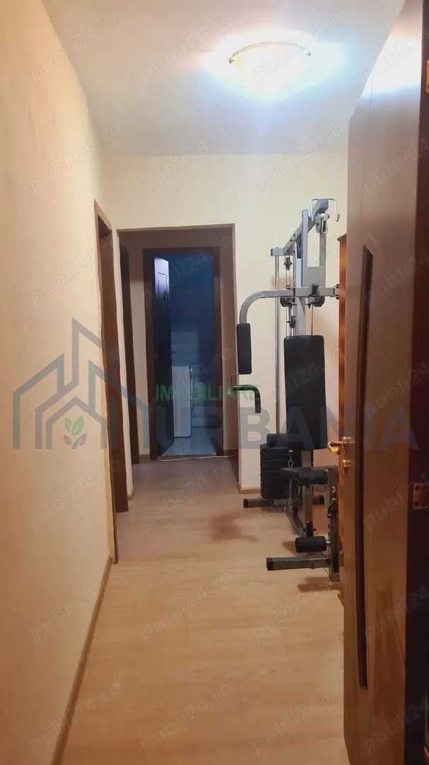 Inchiriez apartament 3 camere in Iasi Alexandru cel Bun zona Zimbru - Poză 5