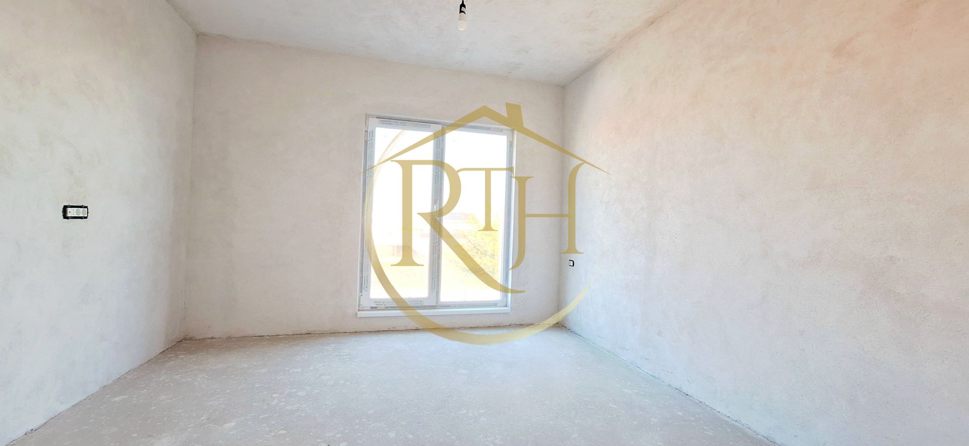 Oferim spre vanzare Case-Duplex cu 4 camere, situate in Giroc, zona buna - Poză 16