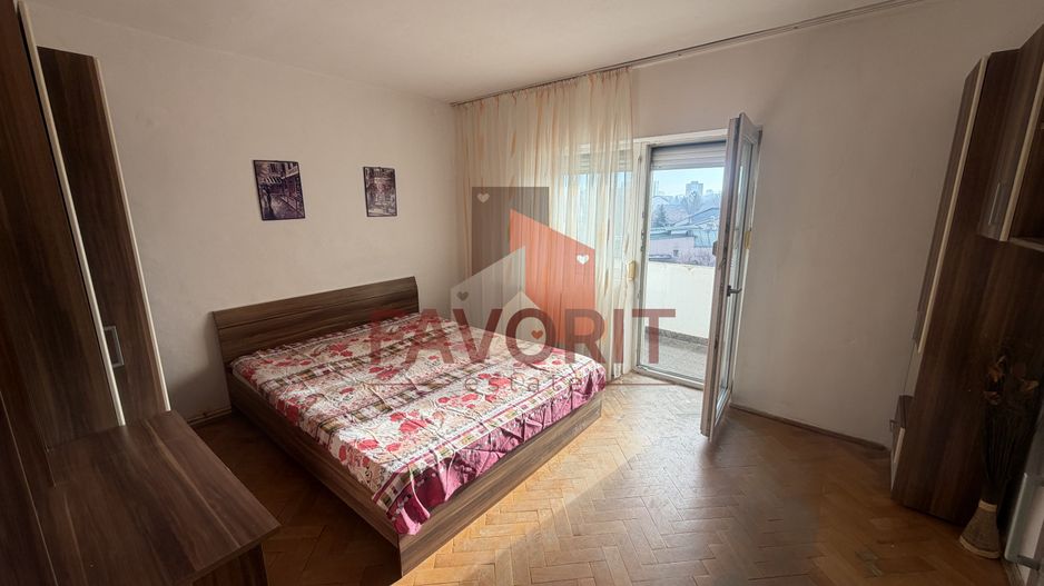 Etaj intermediar. Cu centrala proprie. Zona Bucovina - Poză 4