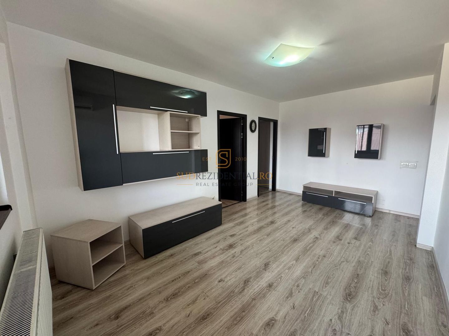 Apartament cu 3 camere de vanzare, Bragadiru | Leroy Merlin - Poză 1