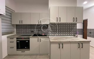 Apartament cu 2 camere de vânzare in zona ultracentrala, Oradea - Poză 9