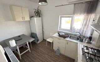 Garsonieră decomandată de vânzare, situată la Timpuri Noi. - Poză 1