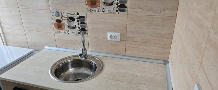 GARSONIERA DECOMANDATA ULTRACENTRALA BLOC 1989 VIRTUTII ETAJ INTERMEDIAR - Poză 2