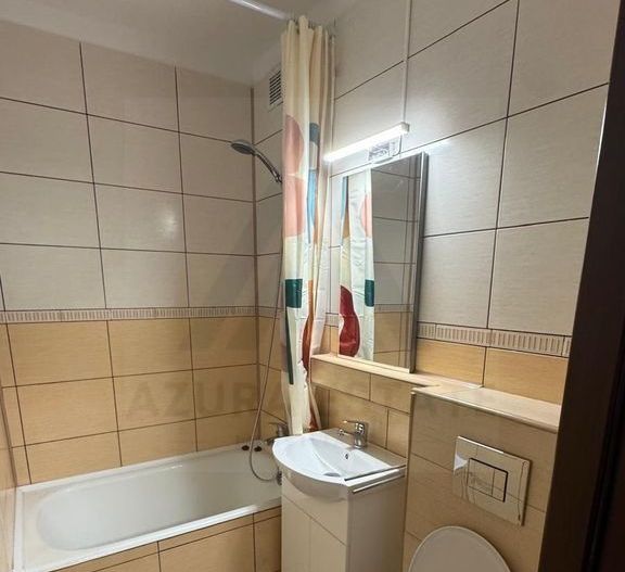 Apartament renovat 3 camere 2 dormitoare pivnita in zona Mihai Viteazu - Poză 9