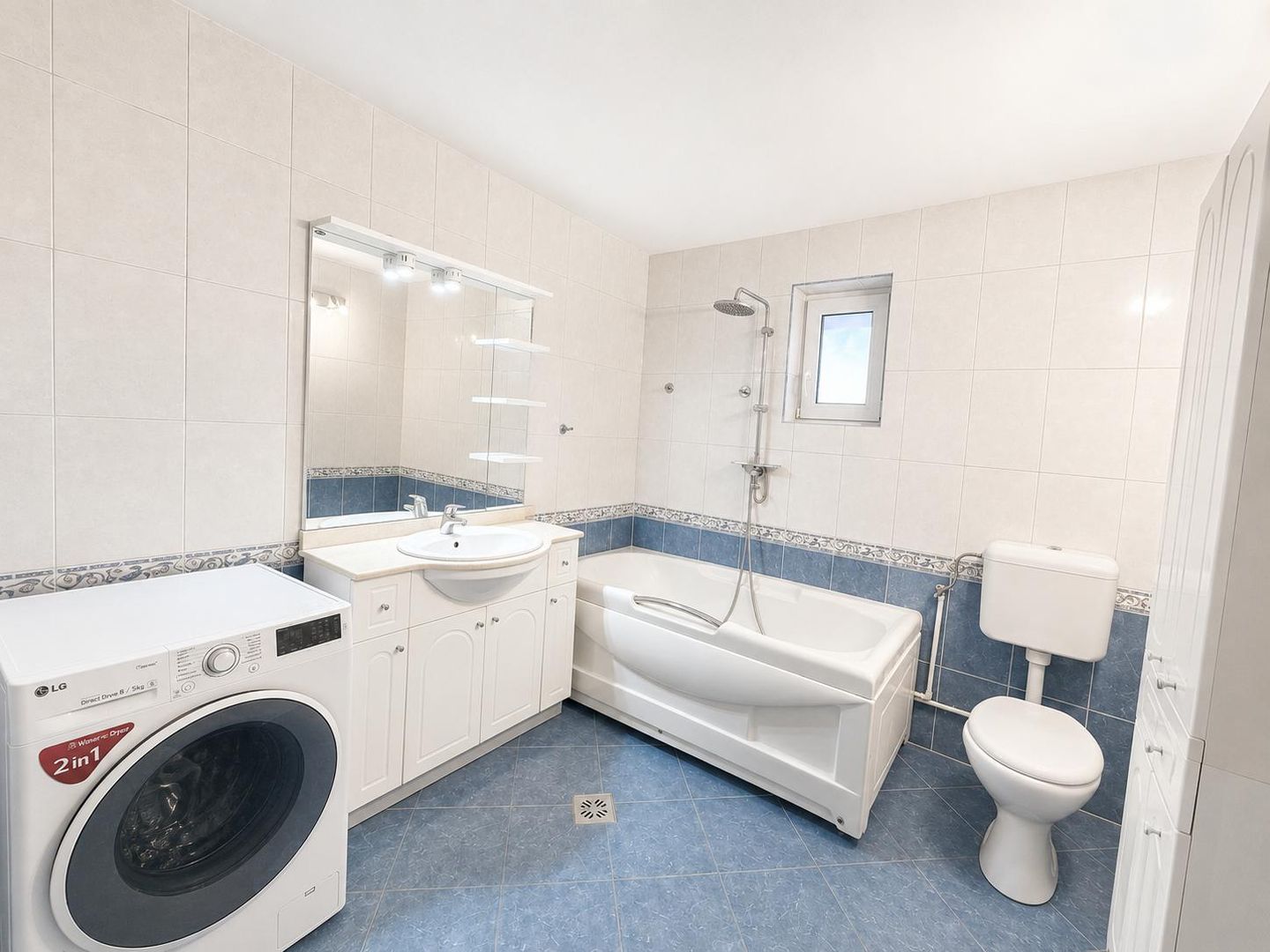 Casa de vanzare si teren 1360mp in Viile Noi Constanta - Poză 12
