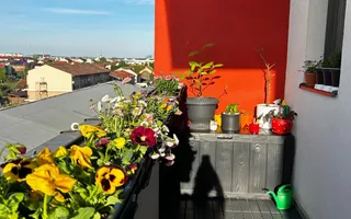 Vând apartament 3 camere, mobilat și utilat cu loc de parcare inclusă - Poză 19