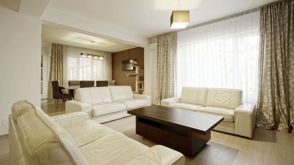 Brancoveanu  P+2, 8 cam, 6 dormitoare, 6 bai, 3 garaje teren 650 mp - Poză 19