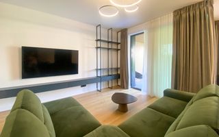 Chirie | Vilă 5 camere 240mp | Curte | Parcare inclusă - Poză 1