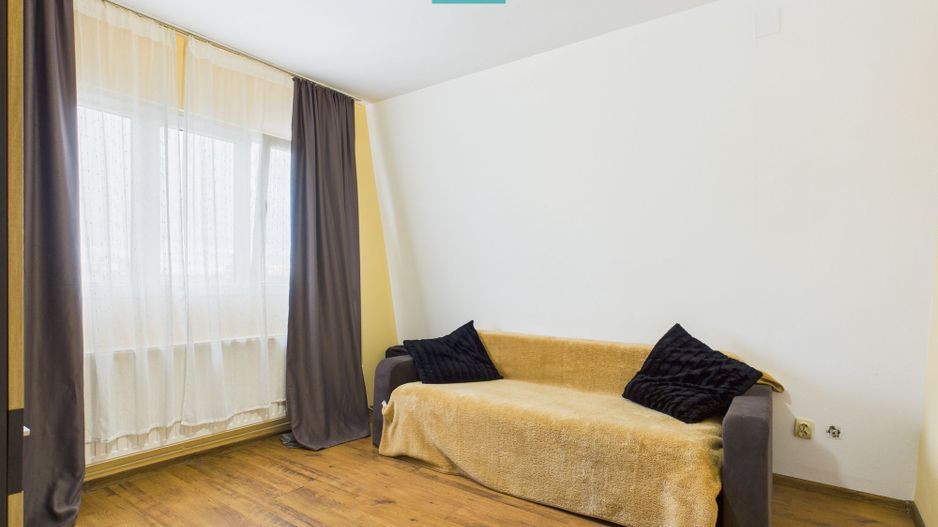 Apartament o cameră zona Podgoria - Poză 3