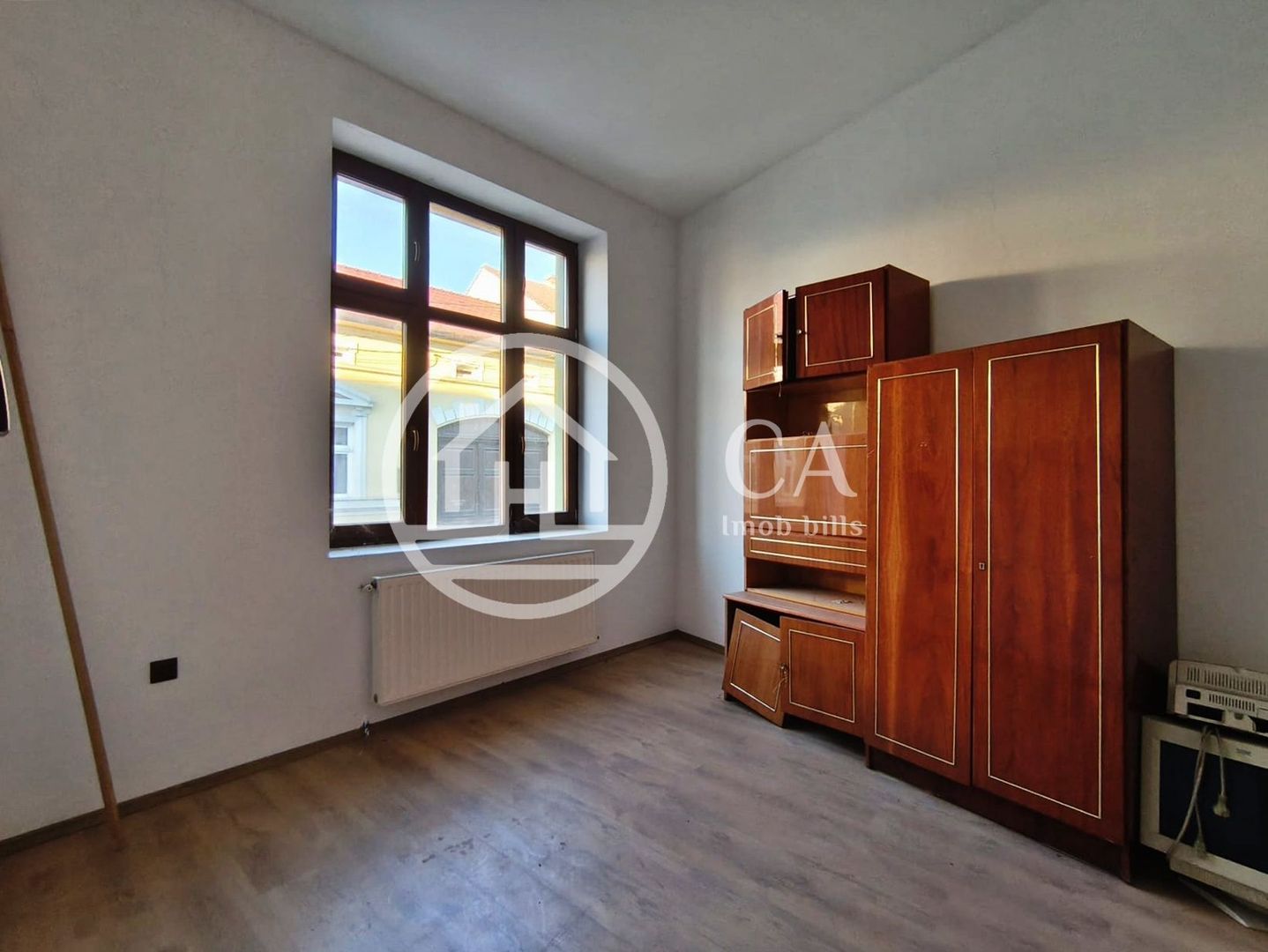 Casa de închiriat cu 6 camere în zona Centrala,  Oradea - Poză 14