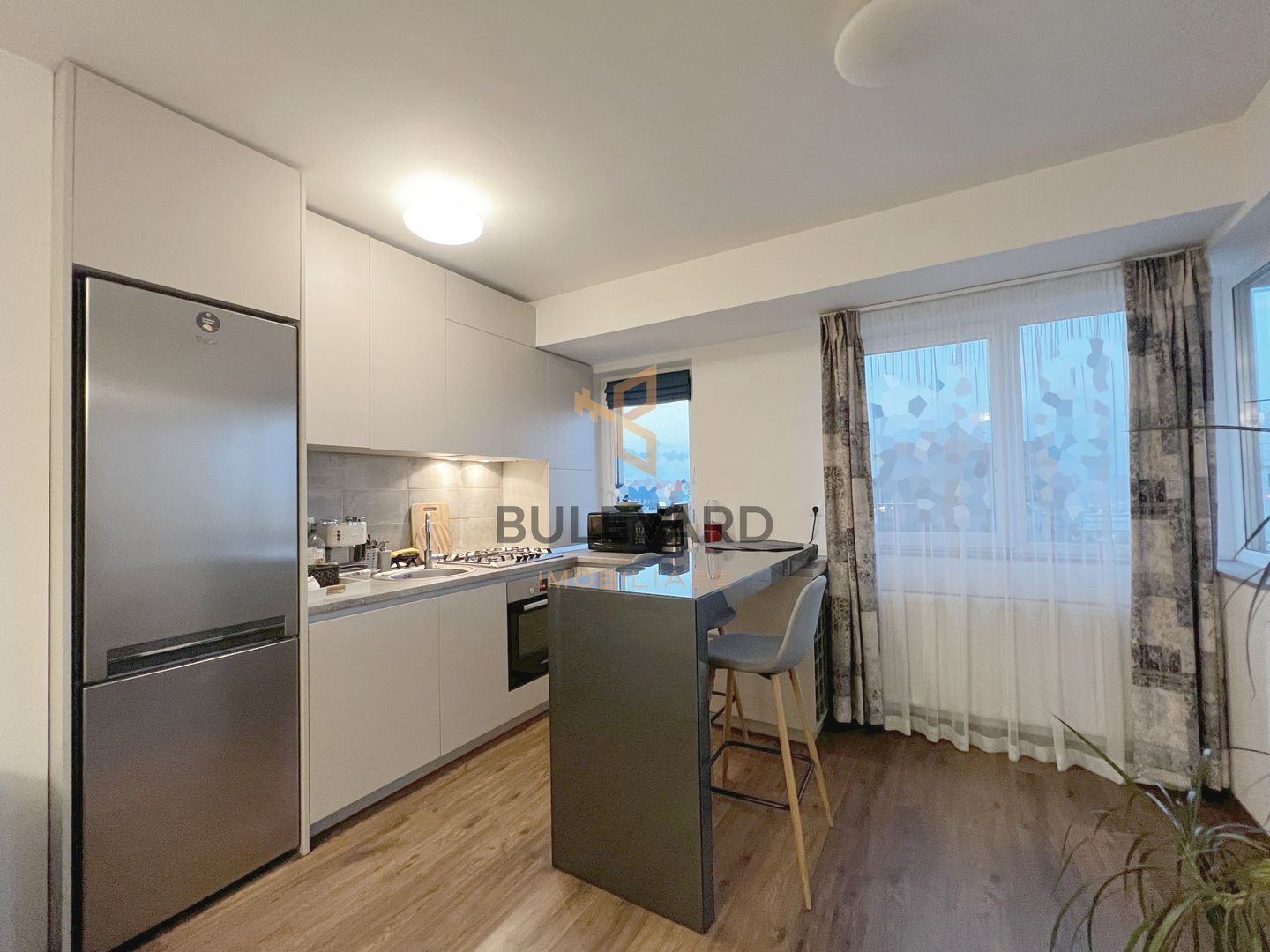 Apartament cu 2 camere la cheie+parcare subterana! - Poză 1