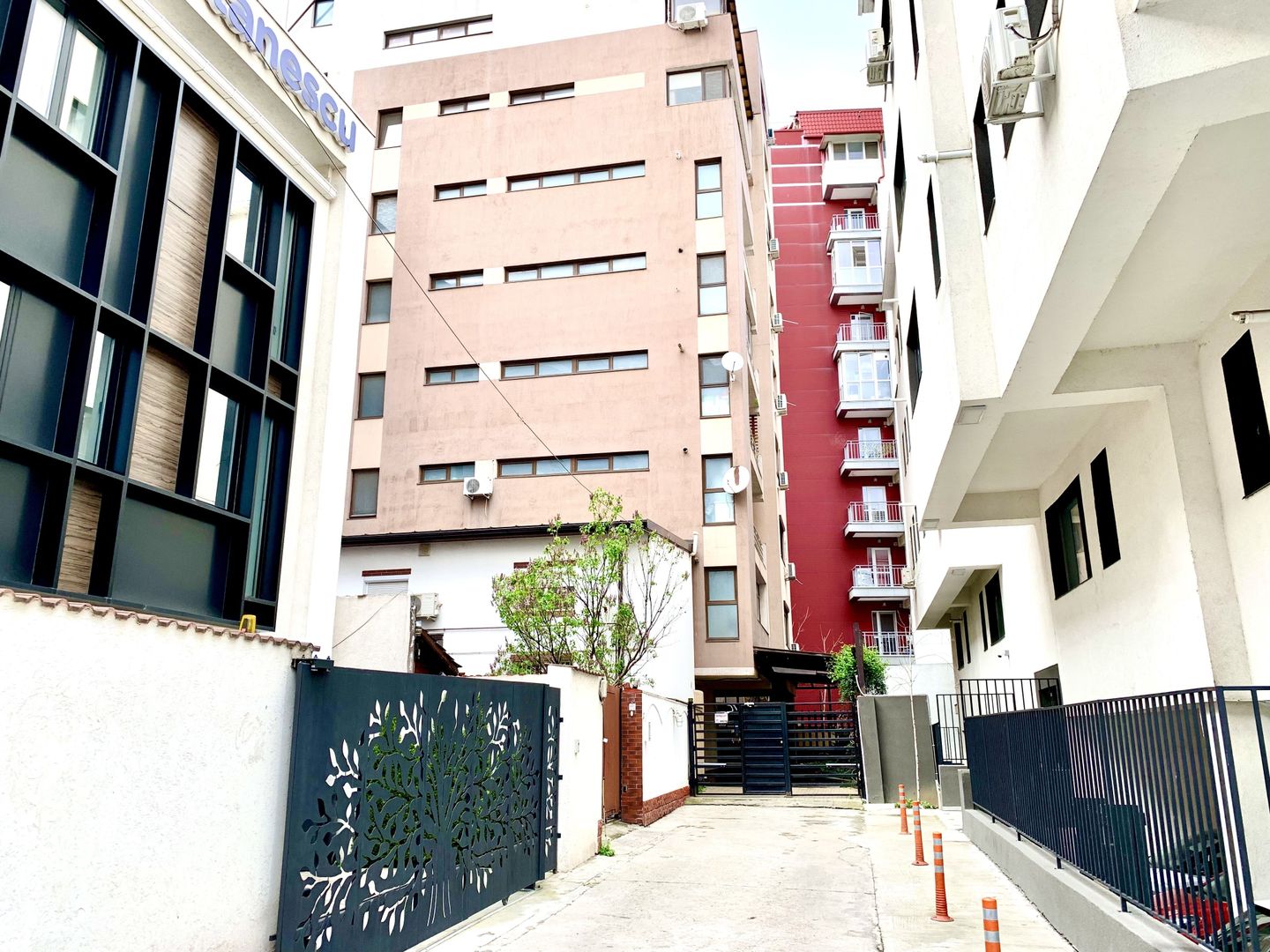 Apartament 3 Camere | Zona Decebal | Bloc Boutique | 2 Locuri de parca - Poză 26