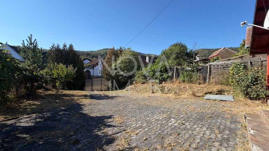 CASA DE VACANTA CU TEREN GENEROS, VALE – SALISTE - Poză 4