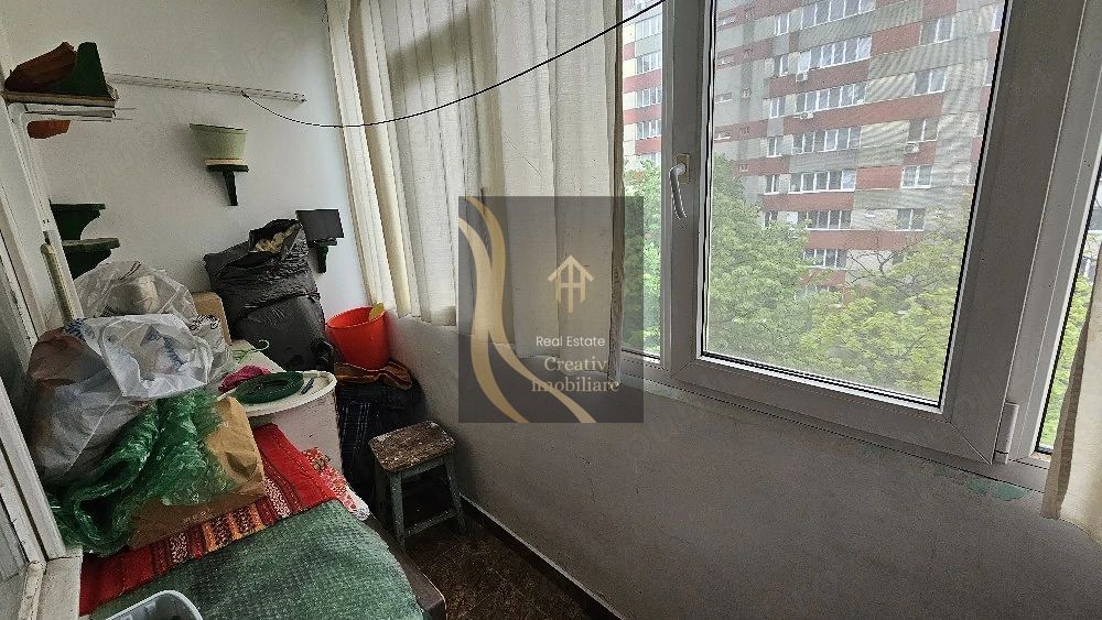 Vând apartament cu 3 camere, 4 4, Antiaeriană - Poză 8