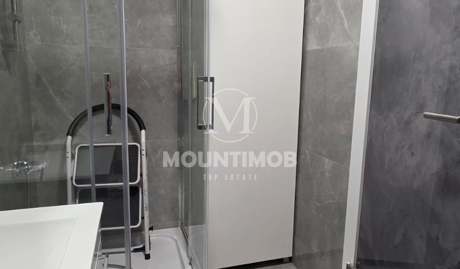 Birou Utilat si Mobilat, loc de parcare, Tractorul/Brasov - Poză 8