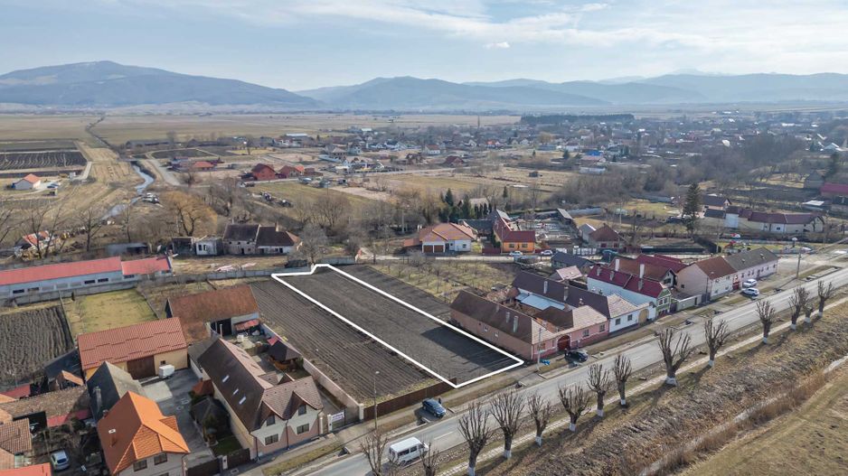 Descoperă Terenul Perfect în Prejmer: Investiția Ta în Viitor! - Poză 1