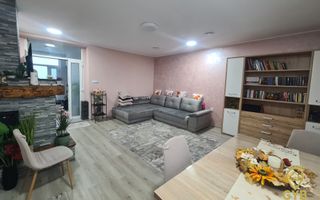 Casă cu 5 camere,  S+P+Mansarda-zona centrală Oradea(Strada Primariei) - Poză 1