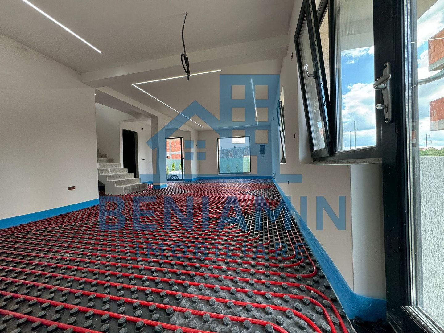 Casa 4 Dormitoare-Living-Bucatarie-2 Bai-169mp-Teren 410-Bariera - Poză 5