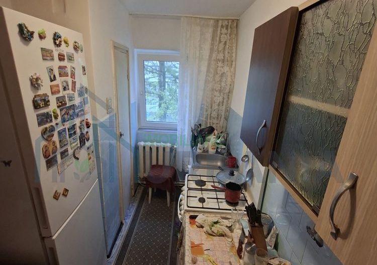 Apartament cu 3 camere, semidecomandat, zona Dacia, Iași - Poză 5