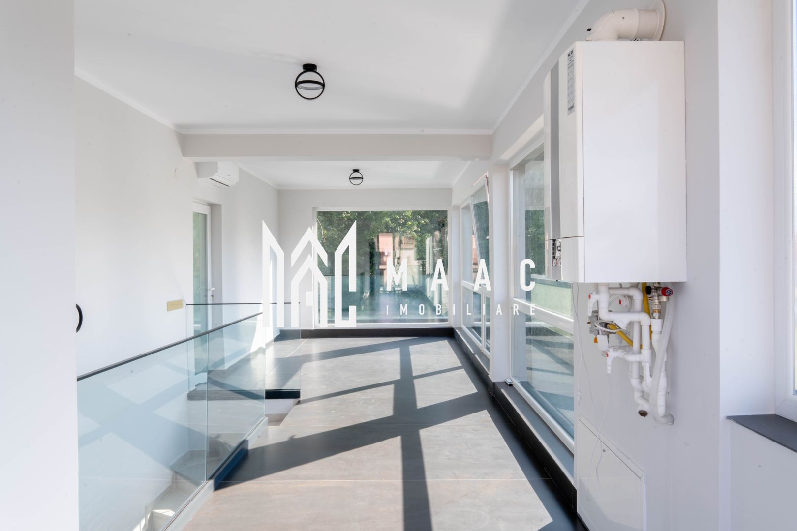 Vila de lux I 6 camere I Terasa I Parcul Sub Arini - Poză 9