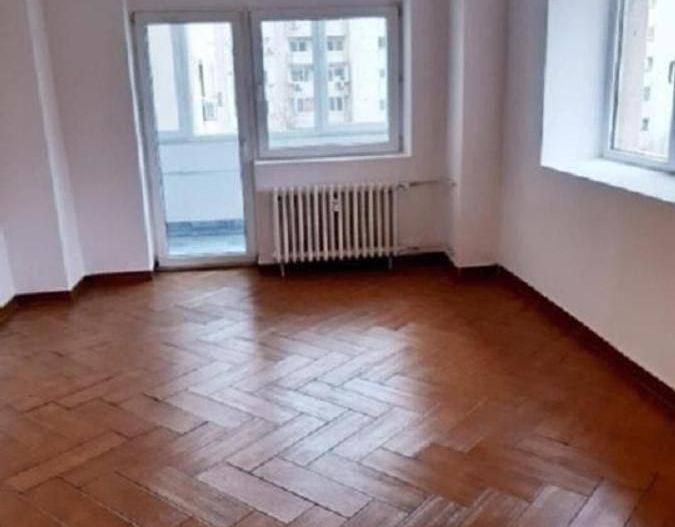 Apartament trei camere nemobilat, Piata Muncii - Poză 10