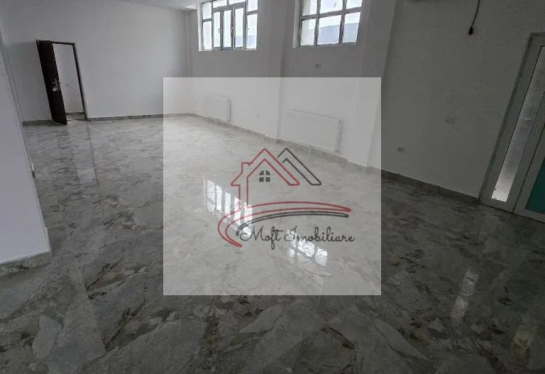 CASA P+3 cu spatiu comercial parter - Poză 3