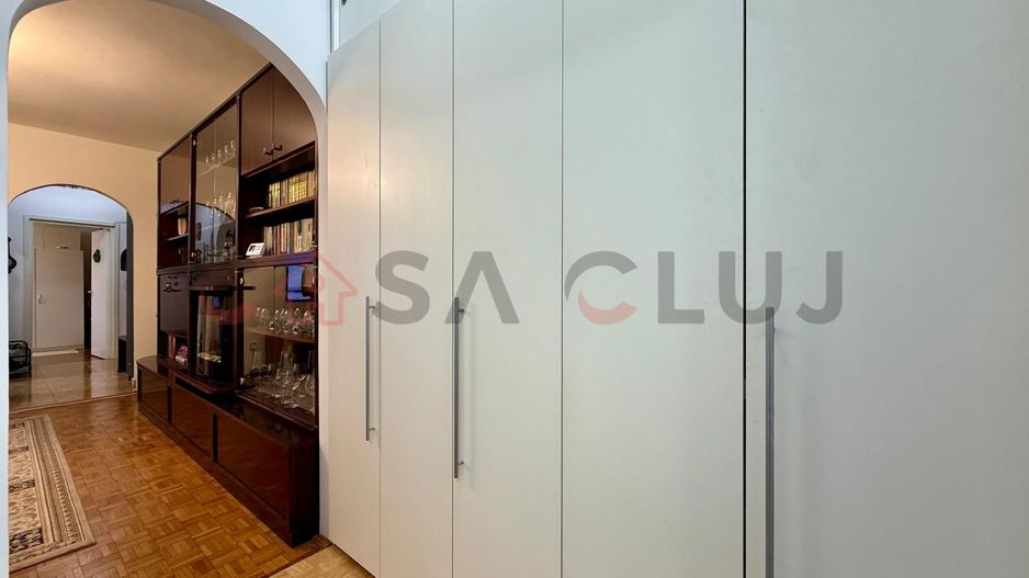 3 camere, la cheie, zona Transilvania College Gheorgheni - Poză 8
