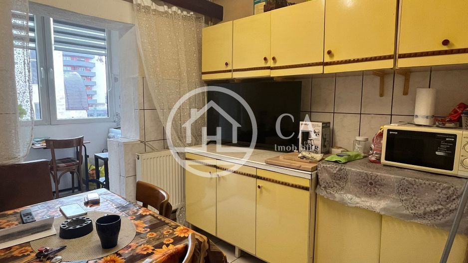 Apartament cu 3 camere de vânzare în zona Calea Aradului/Ramada,Oradea - Poză 3