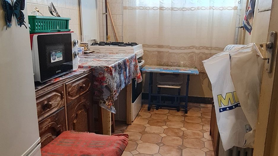 Apartament 2 camere decomandat insorit zona Piata Astra - Poză 9