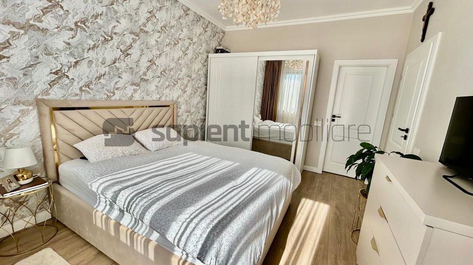 Casa zona  Viena Residence - Poză 4