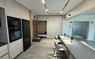 De vânzare – Apartament 4 camere, 102 mp, zona Bazar - Poză 9