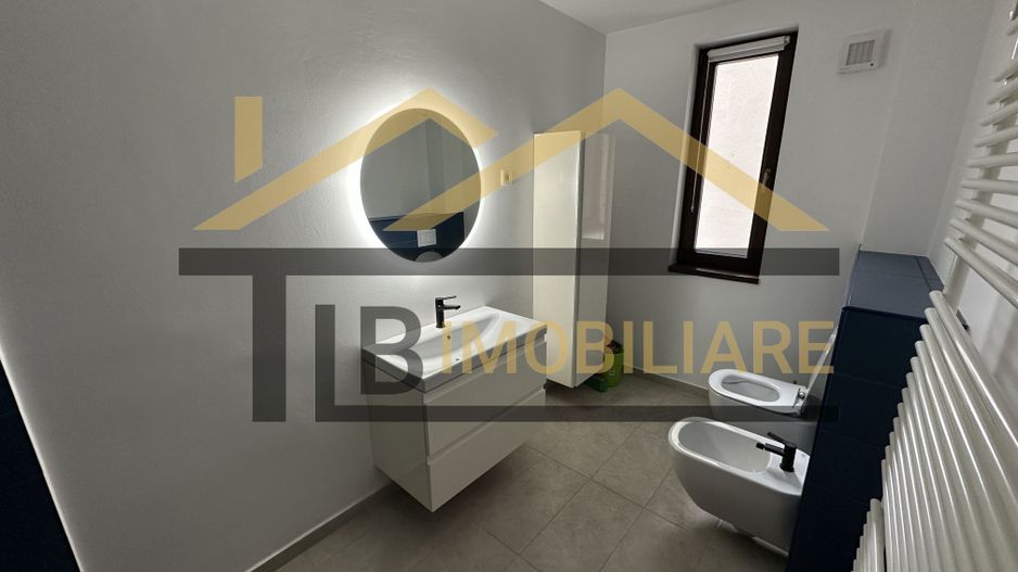 Apartament de 3 camere, 70mp, parcare, Zona Semi-Central - Poză 10