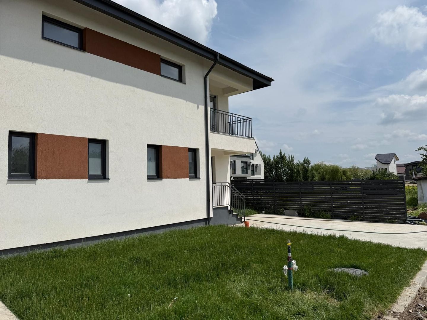 Vilă duplex modernă P+1 cu curte proprie | Otopeni | comision 0% - Poză 17