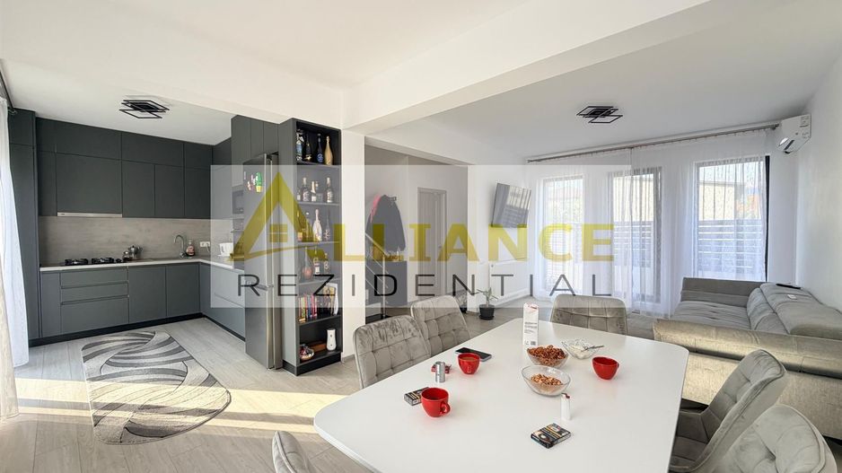 Duplex mobilat si utilat  - 4 camere -2 bai - Poză 1
