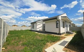 Casa - 444mp teren - 4 camere- cartierul nou -154.990 euro - Poză 1