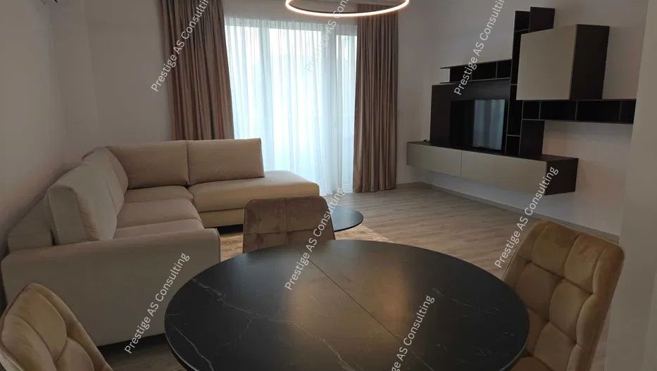 Prima inchiriere Aradului | 2 camere | 2 balcoane | Parcare - Poză 1