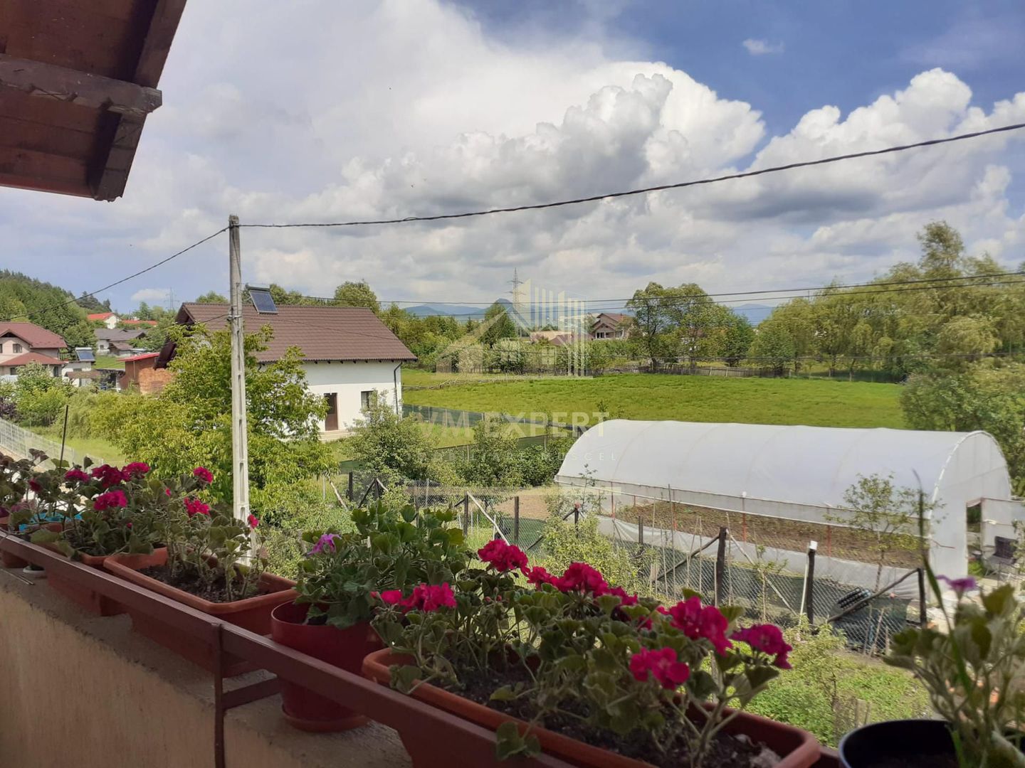 VILA 6 CAMERE, TEREN 690 MP, CAMPULUNG - Poză 7