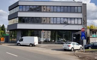 Spațiu Versatil 555 mp – Clinici, Birouri, Fitness - Poză 9