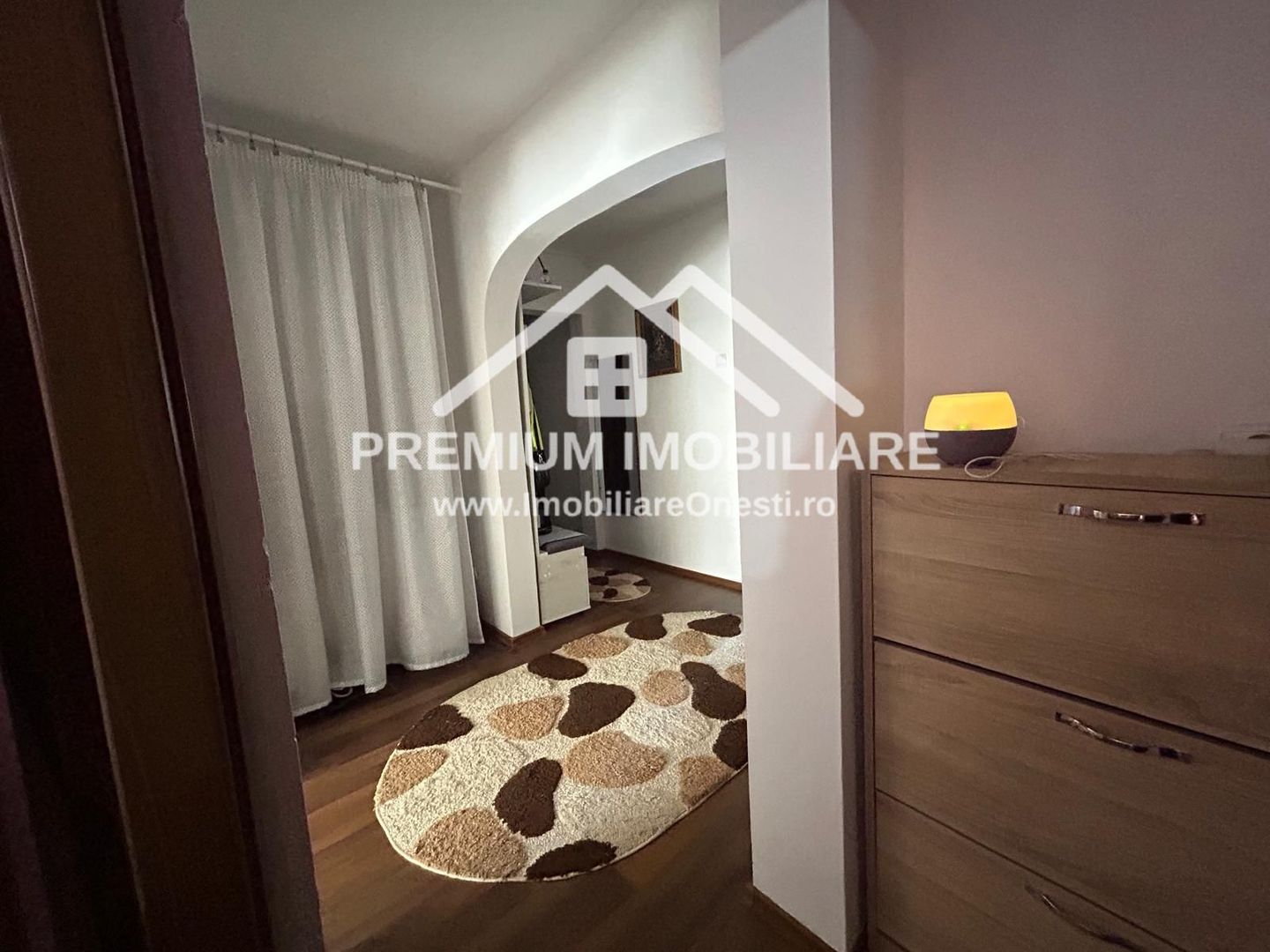 Apartament 3 camere de vânzare – Onești - Poză 7