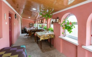 Strășeni.  Apartament la sol cu 3 dormitoare + living, teren și garaj. - Poză 10