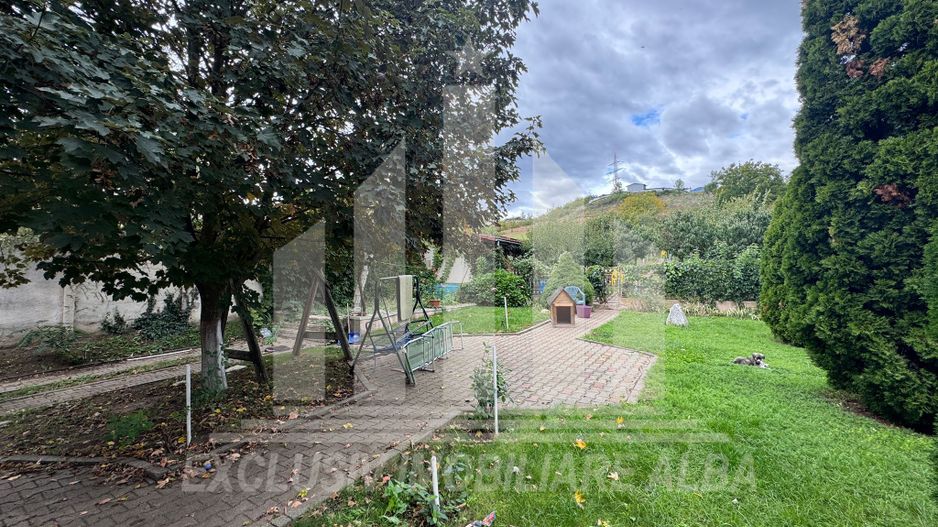 Casa individuala | Pensiune | 380 mp | 1377 mp teren | Cetate - Poză 13