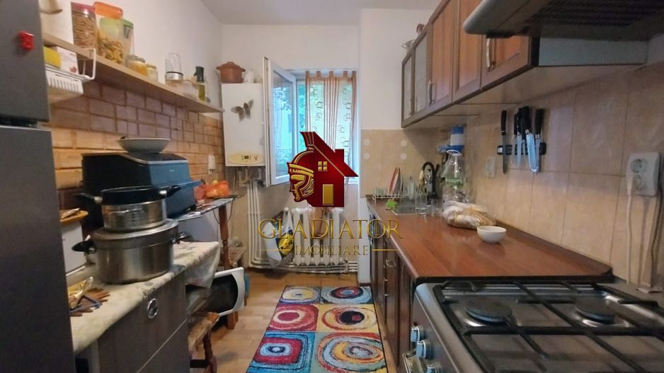 Apartament cu 3 camere, SD, Dacia - Bicaz Anemarket, parter inalt - Poză 3