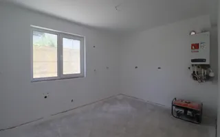 Casa individuala cu teren de 440 mp, situata in Dezmir! - Poză 15